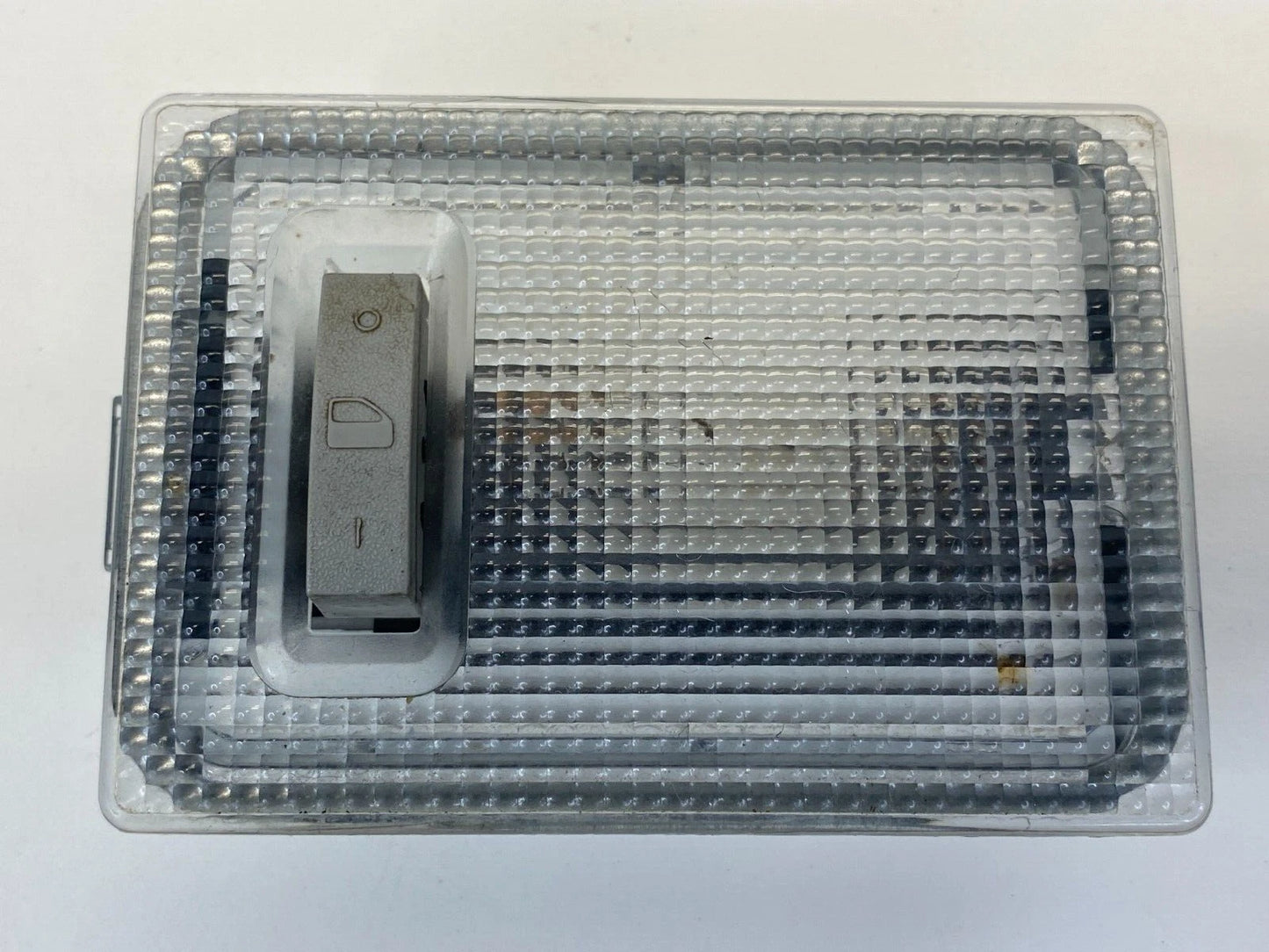 2012-2020 CHEVROLET SONIC INTERIOR COURTESY DOME MAP LIGHT LAMP 8463300 OEM