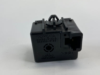 2003-2007 Toyota Sequoia Stability Buzzer Skid Control Unit DENSO 86652-51010