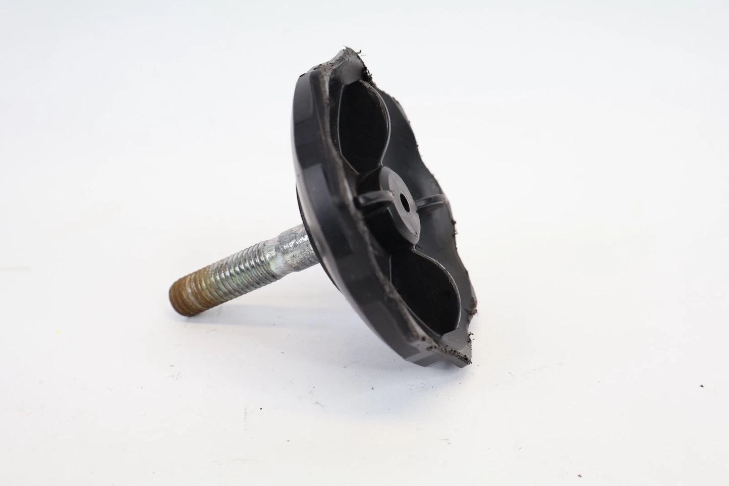 2011-2022 GRAND CHEROKEE SPARE TIRE WHEEL HOLD DOWN BOLT RETAINER 68082978AA OEM