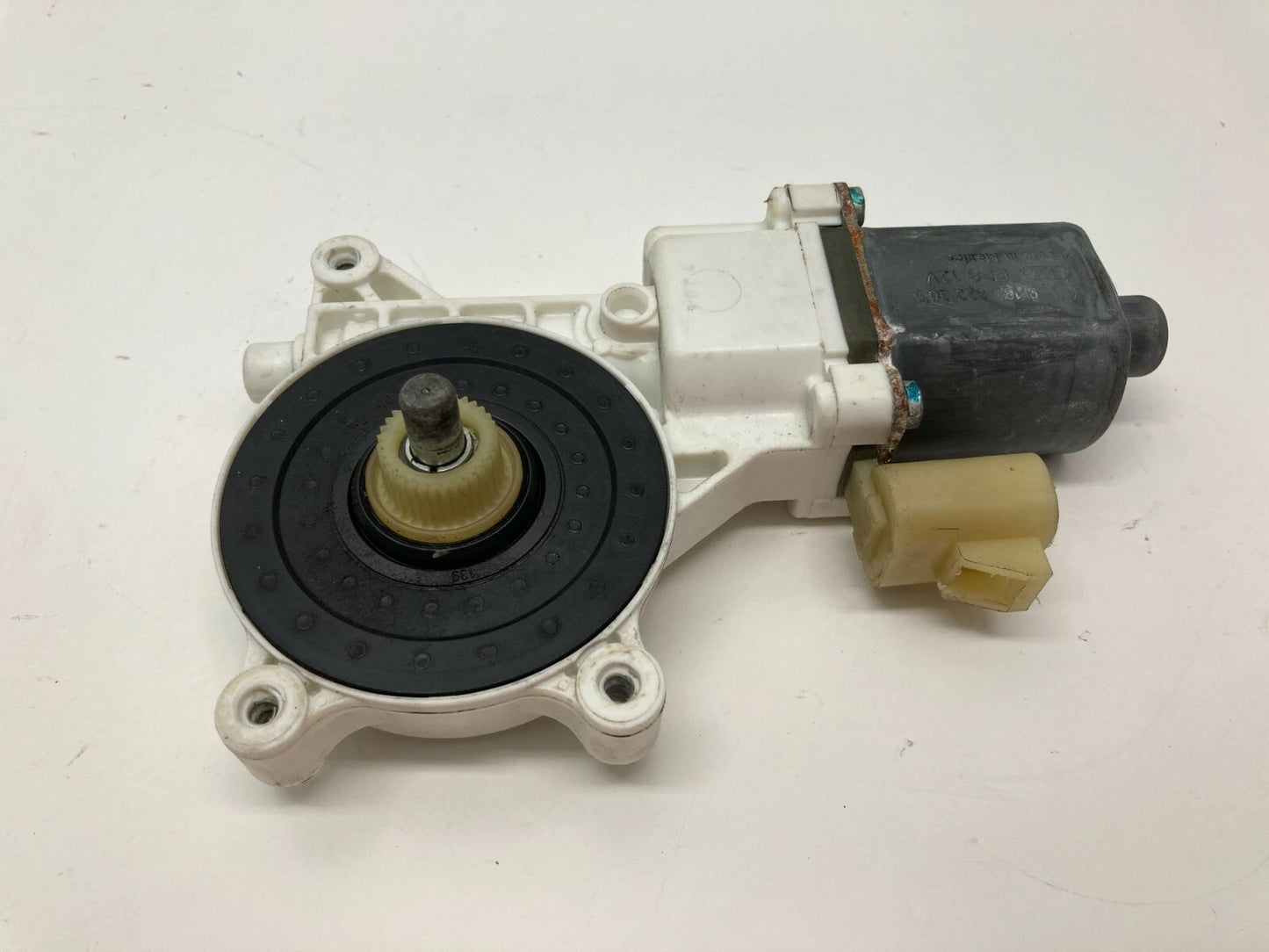 05-10 PONTIAC G6 SDAN REAR LEFT BACK SIDE POWER DOOR WINDOW MOTOR 0130822365 OEM