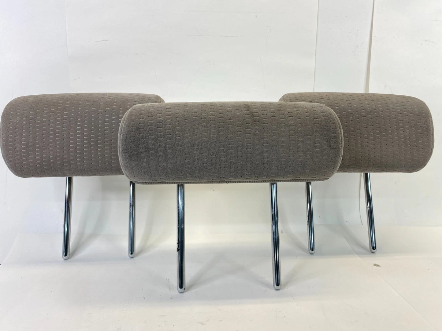 2007-2009 HONDA CR-V REAR LEFT & RIGHT & MIDDLE HEADREST HEAD REST SET OF 3 OEM