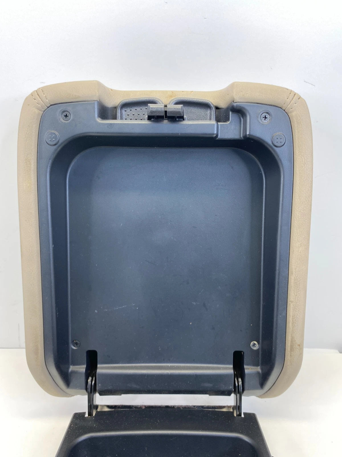 2013-2020 NISSAN PATHFINDER CENTER CONSOLE ARMREST LID STORAGE COMPARTMENT