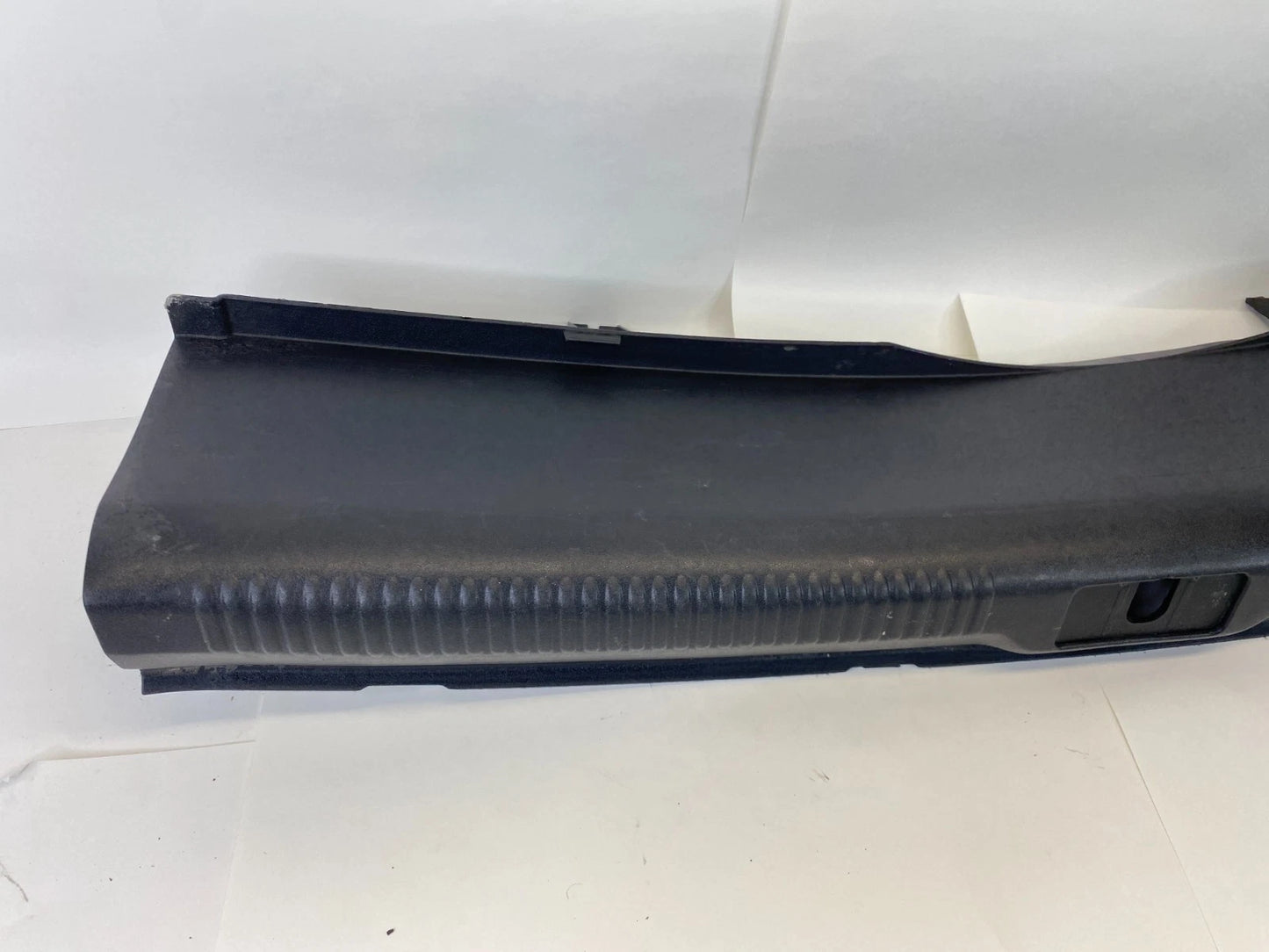 2008-2017 AUDI A5 QUATTRO REAR TRUNK SILL SCUFF PLATE TRIM PANEL 8T0-863-471 OEM