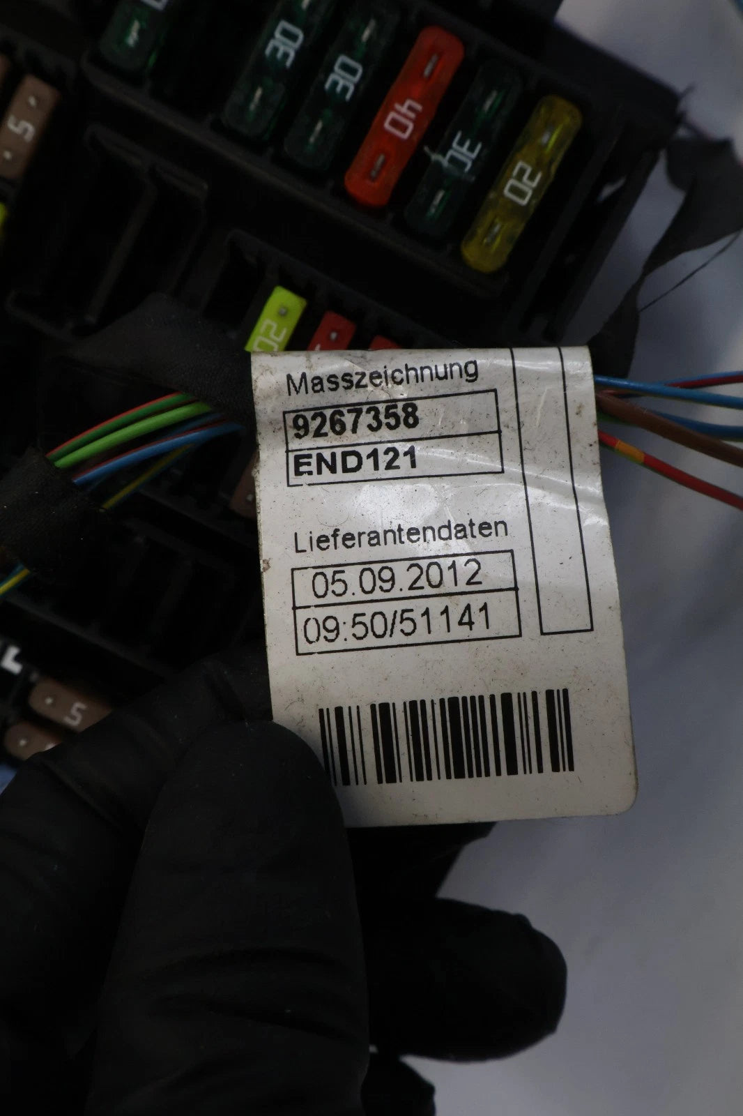 2011-2016 BMW 528I 535I REAR TRUNK POWER DISTRIBUTION FUSE BOX RELAY 9267358 OEM