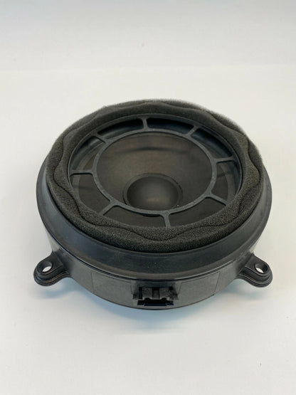 2001-2007 MERCEDES BENZ C280 FRONT LEFT DRIVER SIDE DOOR SPEAKER A2038201102 OEM