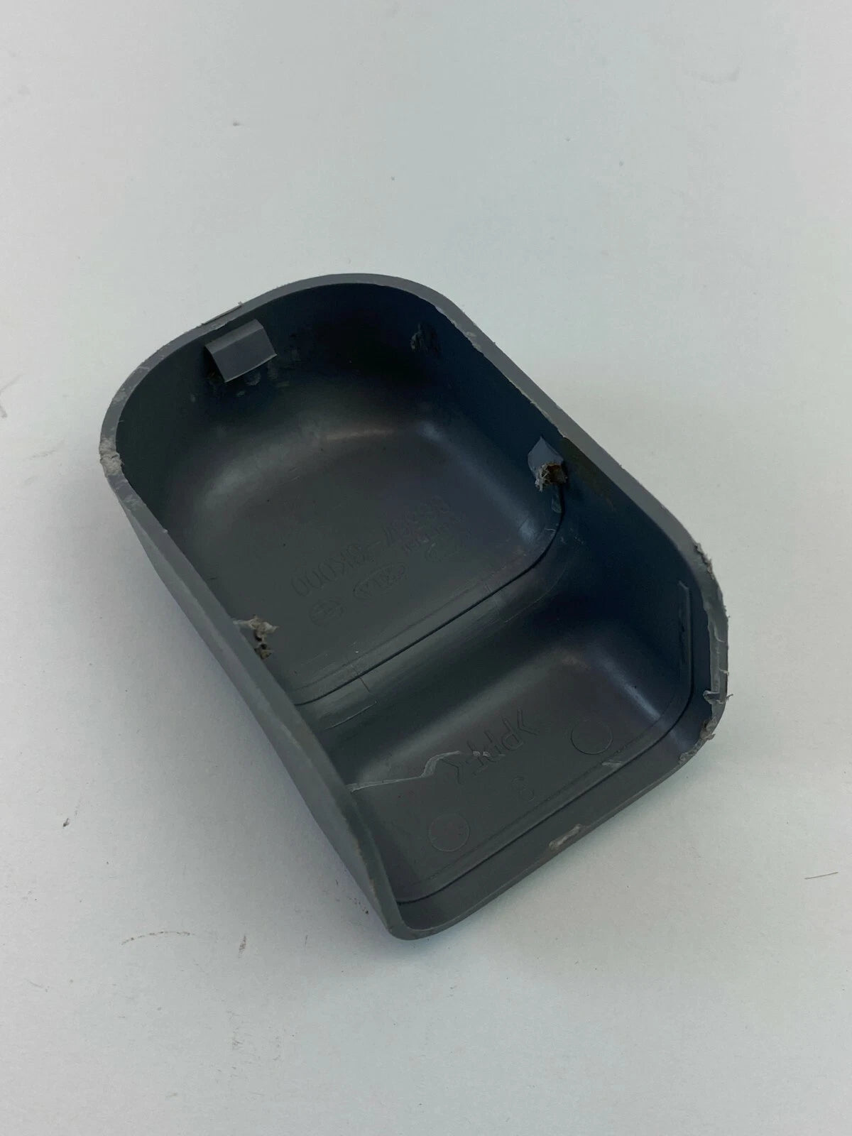 2007 2008 HYUNDAI ELANTRA SEAT TRACK COVER TRIM CAP UNIT OEM FACTORY 88567-3K000