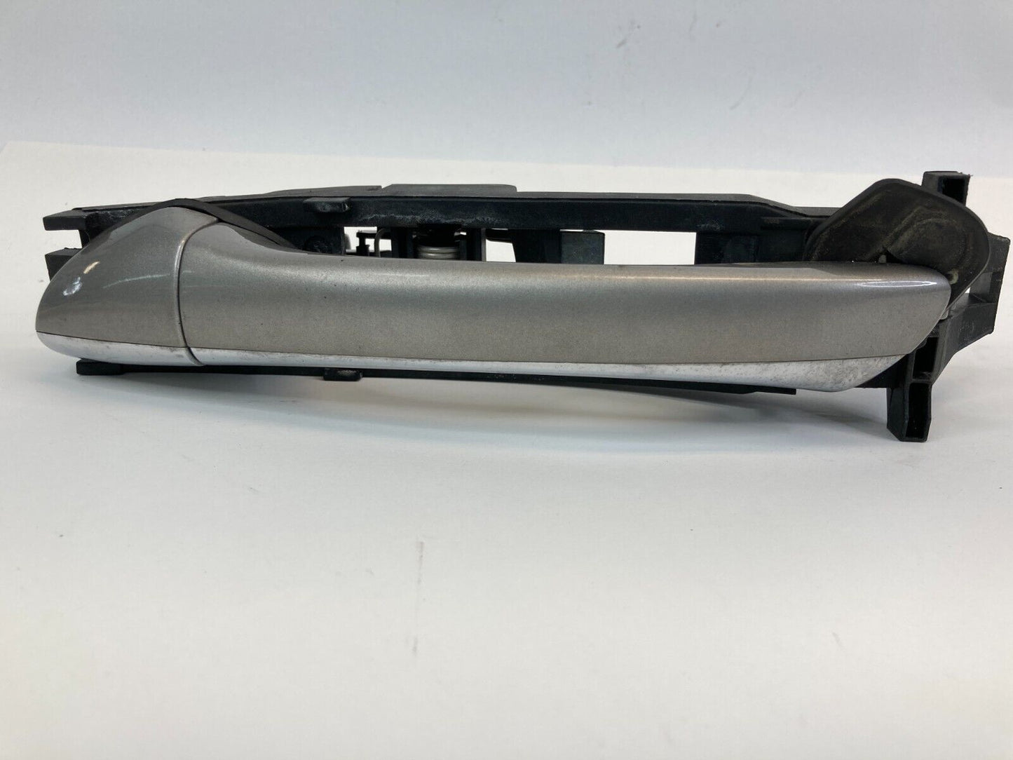 00-03 Mercedes-Benz E320 Sedan Rear Left Side Exterior Outer Door Handle OEM