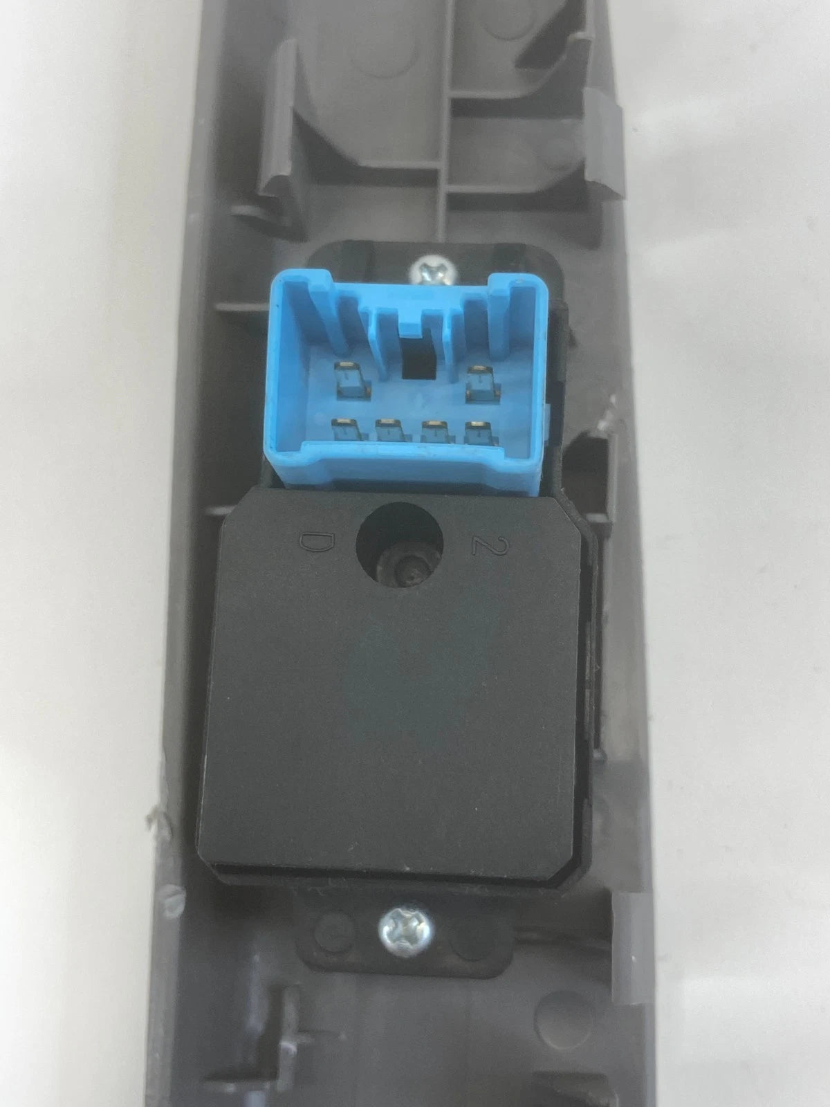 2005-2010 HONDA ODYSSEY REAR LEFT SIDE DOOR WINDOW SWITCH BEZEL 83790-SHJ-A010