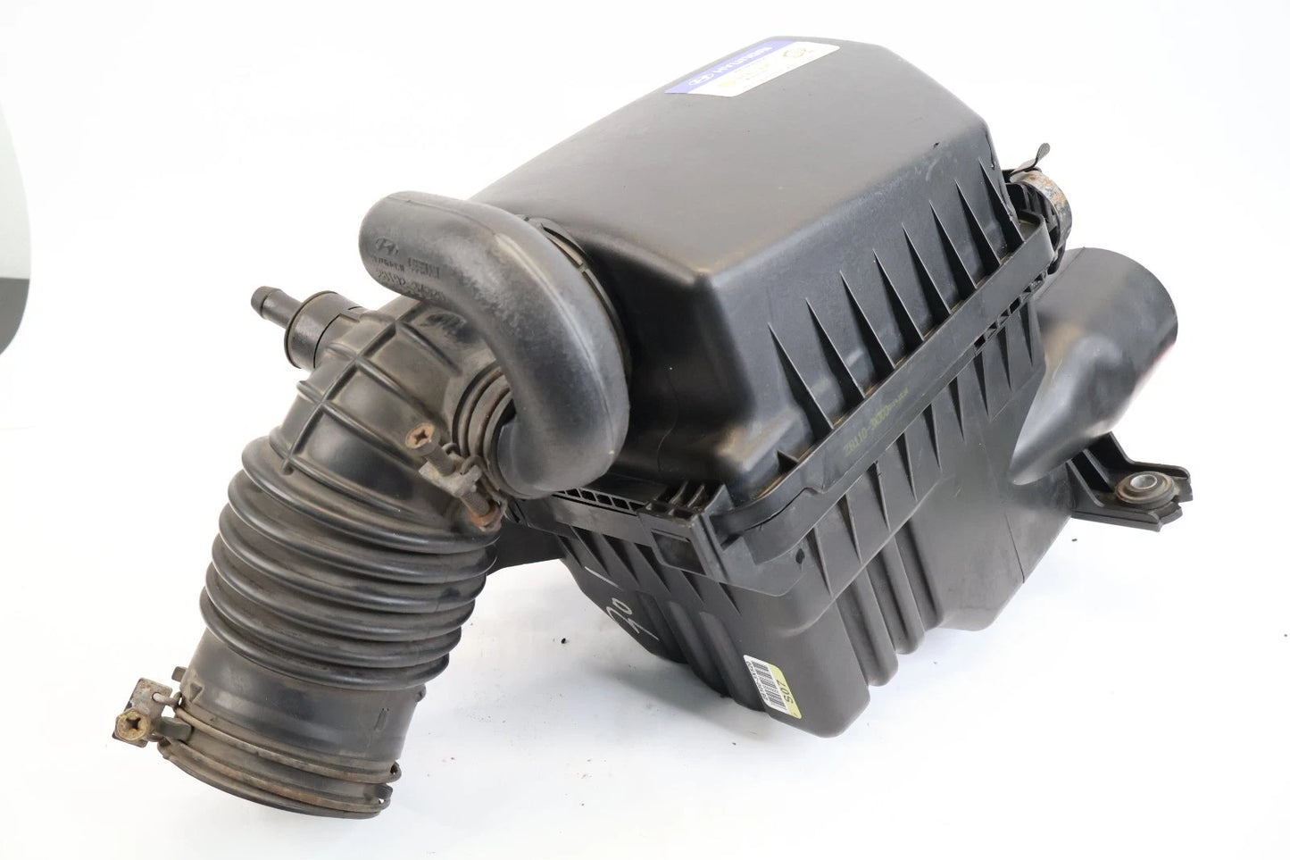 2011-2016 HYUNDAI ELANTRA AIR INTAKE FILTER BOX CLEANER ASSEMBLY 28100-3X520 OEM