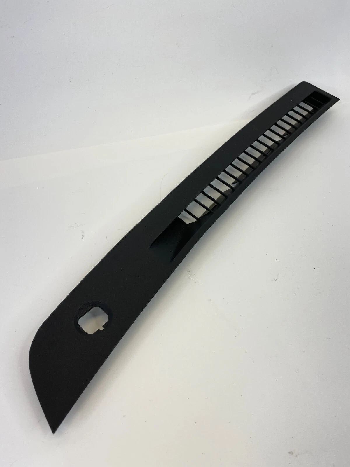 2007 2008 INFINITI G35 DASH LEFT DRIVER SIDE DEFROSTER GRILLE VENT 68743-JK00A