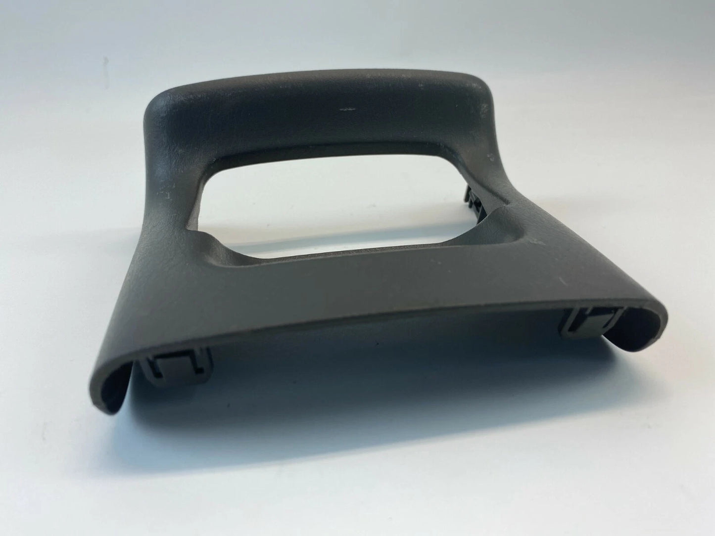 2000-2006 NISSAN SENTRA REAR CENTER CONSOLE CUP TRIM PANEL BEZEL 96931-5M012 OEM