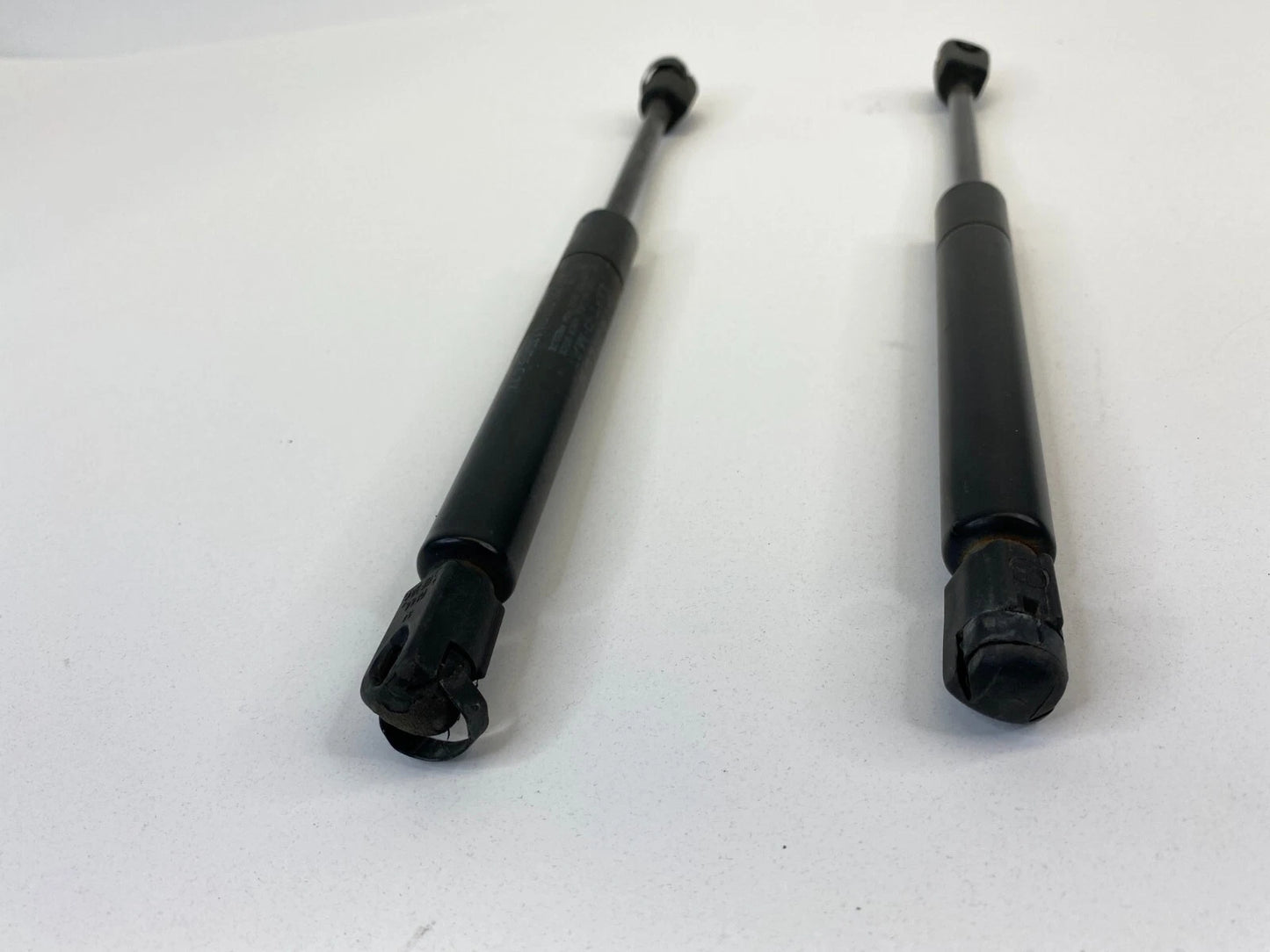 2004-2009 MITSUBISHI GALANT REAR TRUNK LIFTGATE SUPPORT SHOCK STRUTS PAIR LH RH