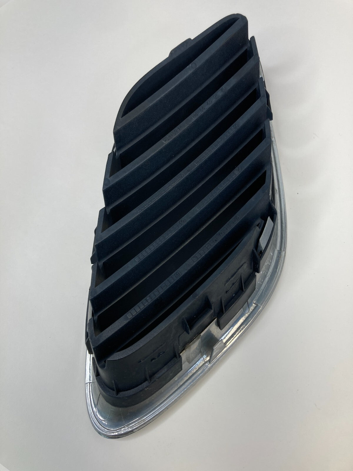 2003-2007 Saab 9-3 Sedan Front Bumper Radiator Center Grille Set of 3 12787228