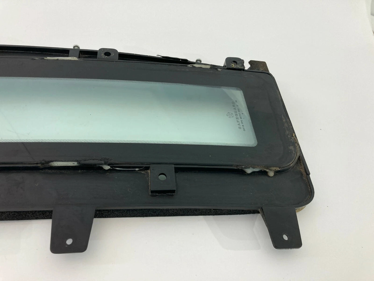 1990-1993 CHRYSLER IMPERIAL RR RIGHT PASSENGER DOOR VENT WINDOW GLASS FIXED OEM