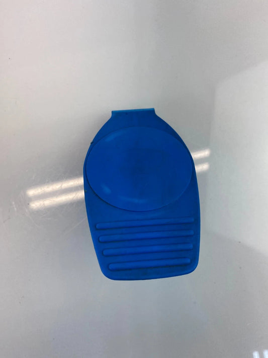 1998-2010 VOLKSWAGEN PASSAT WINDSHIELD WASHER RESERVOIR TANK CAP LID 8D0955455