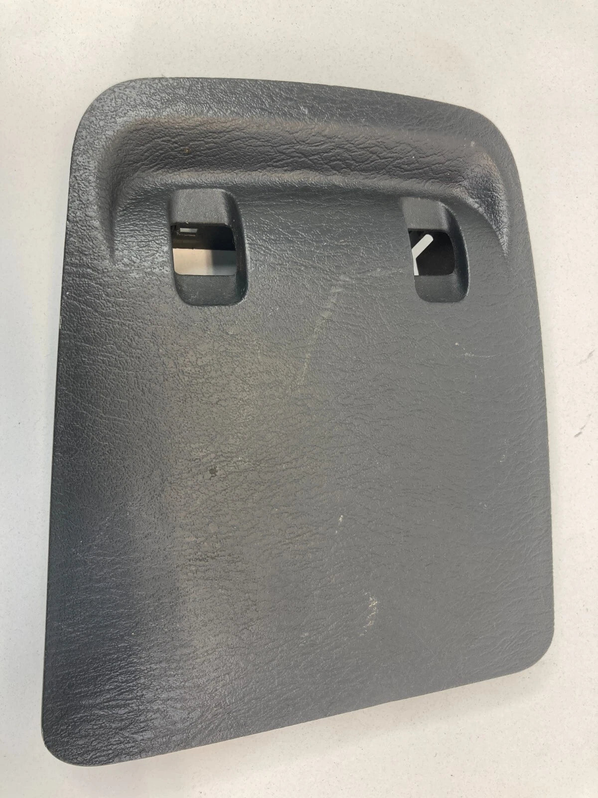02-04 JEEP LIBERTY CENTER CONSOLE REAR WINDOW SWITCH PANEL COVER P5GP28XDVAE