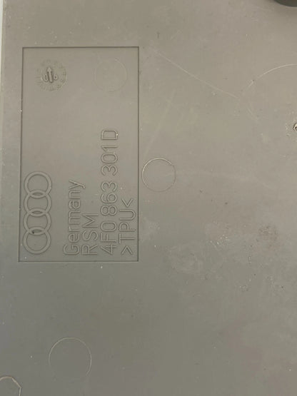 2006-2010 AUDI A6 REAR CENTER CONSOLE RUBBER MAT INSERT 4F0-863-301-D OEM