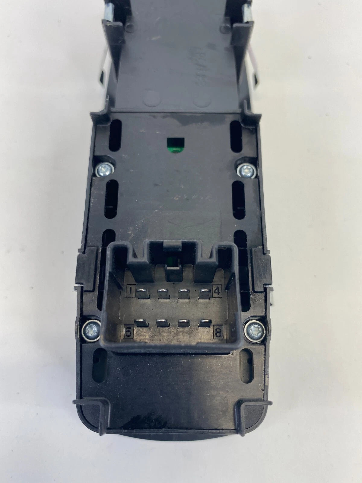 2008-2012 JEEP LIBERTY FRONT RIGHT POWER WINDOW DOOR LOCKS SWITCH OEM 68084002AA