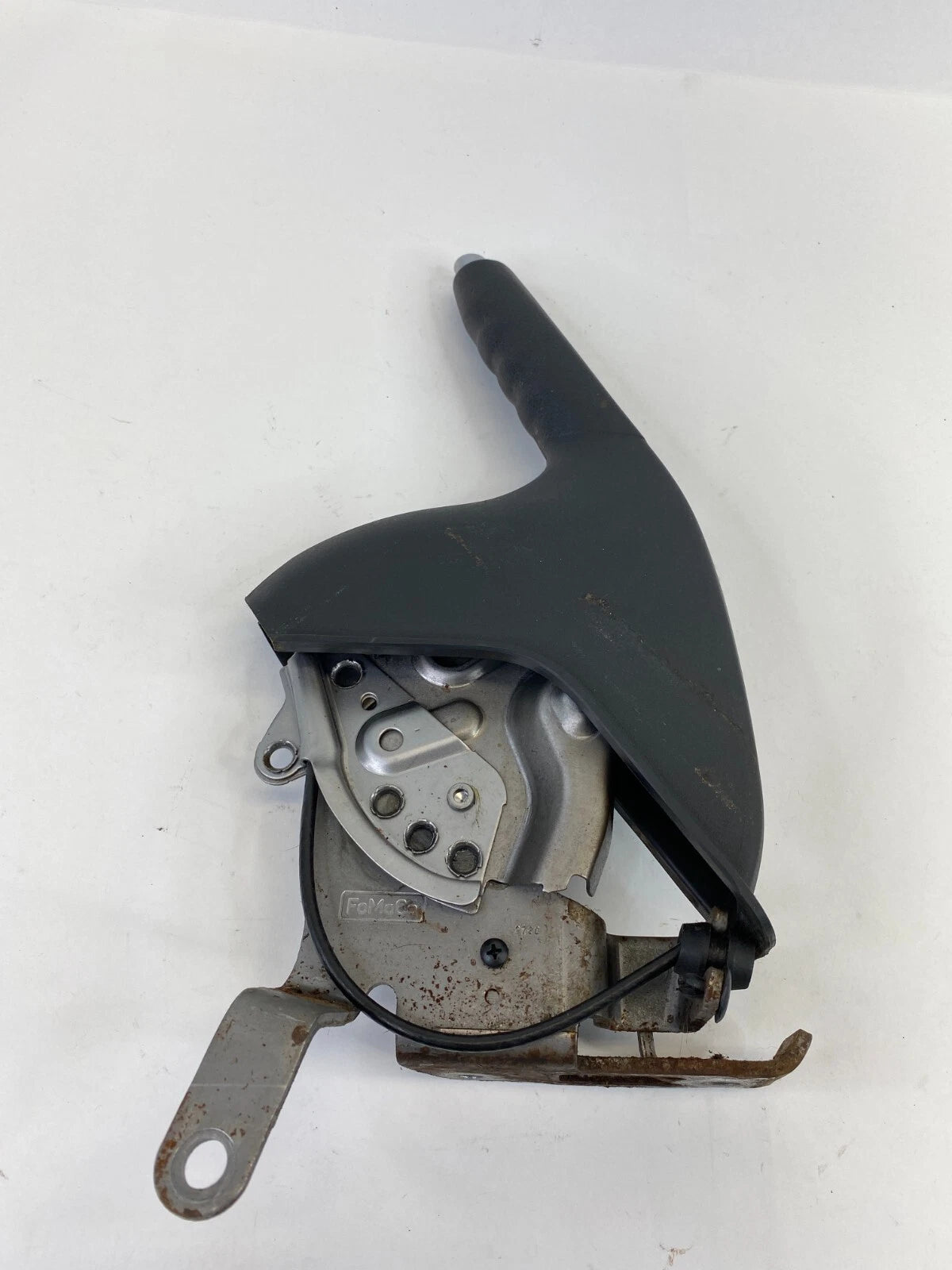 2014-2019 FORD FIESTA SEDAN PARKING BRAKE HANDLE CONTROL LEVER ASSEMBLY OEM