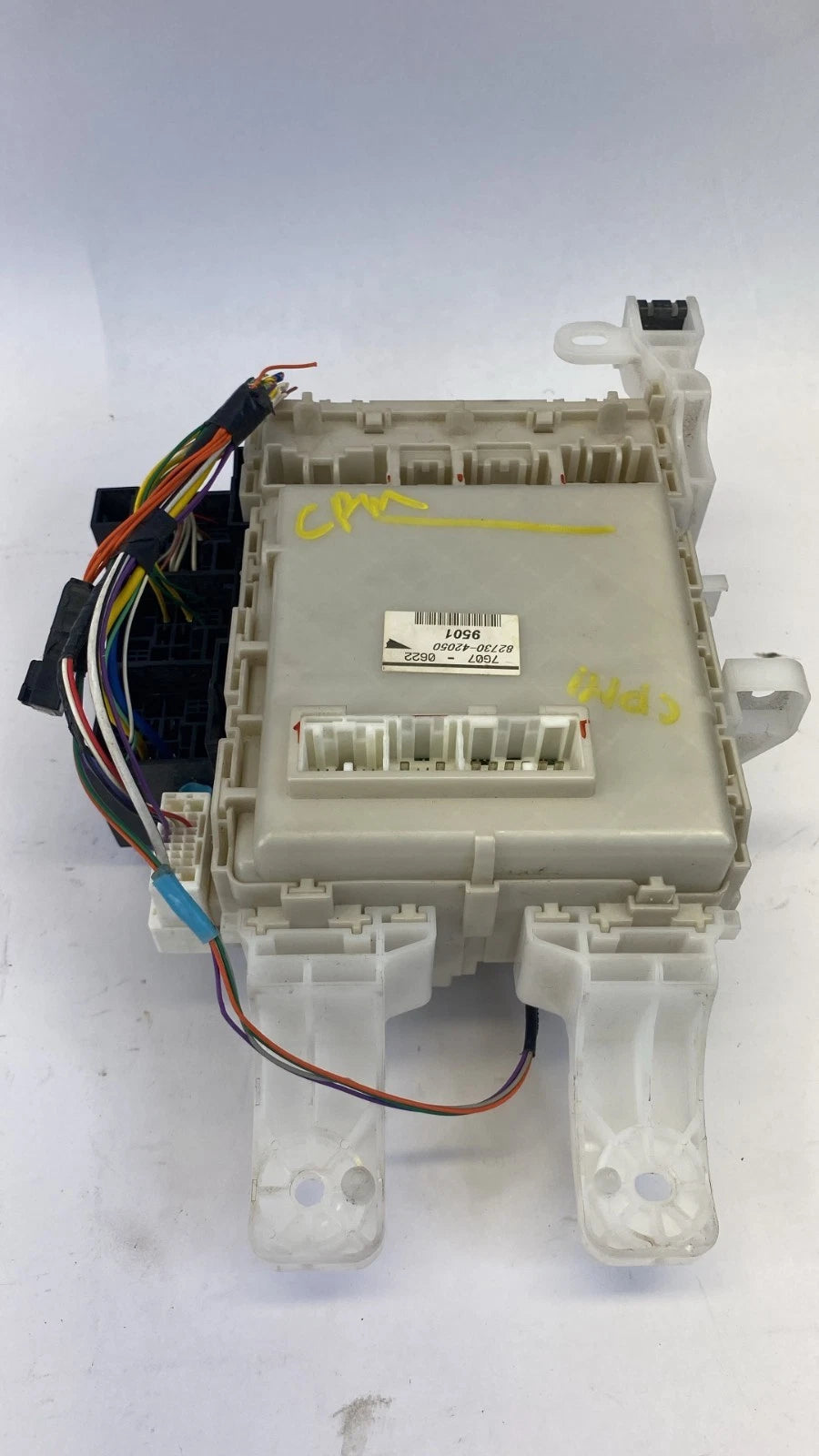 06-08 TOYOTA RAV4 INTERIOR CABIN FUSE JUNCTION RELAY BLOCK BOX 82730-42050 OEM