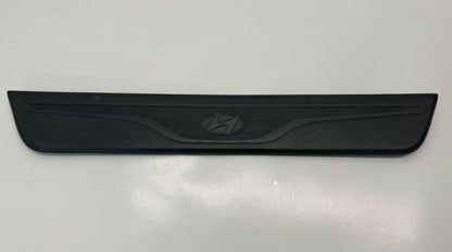 11-16 Hyundai Elantra Front Left Side Door Trim Step Sill Scuff Plate 858723Y000