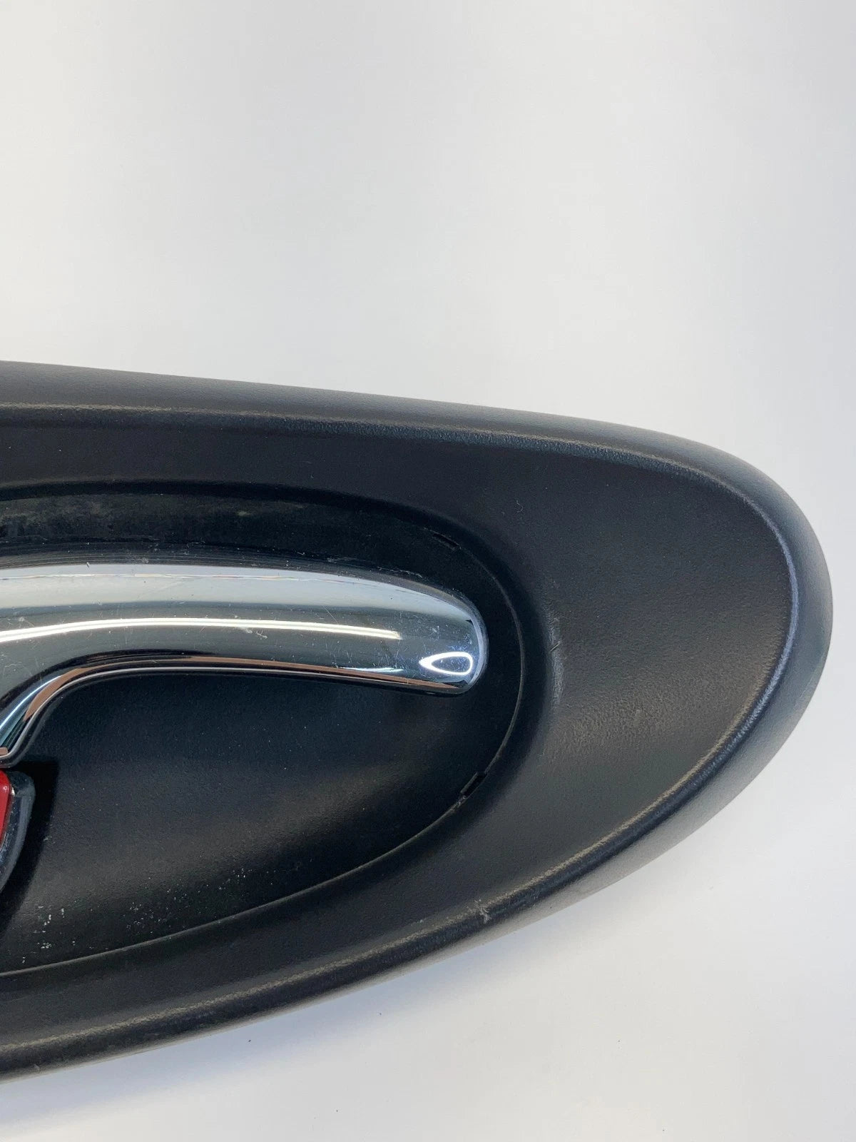 2002-2009 CHEVROLET TRAILBLAZER REAR RIGHT SIDE INTERIOR DOOR HANDLE 15214507