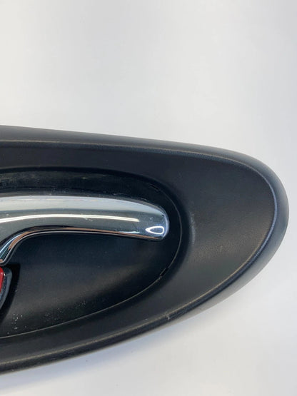 2002-2009 CHEVROLET TRAILBLAZER REAR RIGHT SIDE INTERIOR DOOR HANDLE 15214507