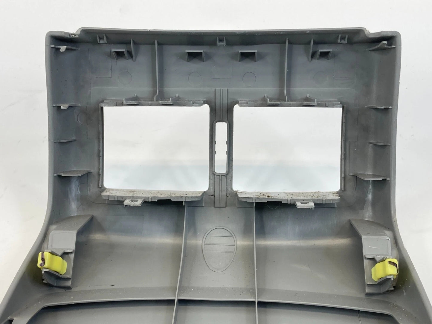 07-11 TOYOTA CAMRY REAR CENTER CONSOLE AC AIR VENT END PANEL 58923-06040 OEM