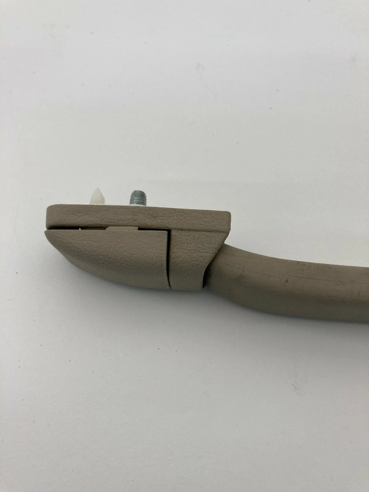 2000-2004 TOYOTA AVALON REAR LEFT SIDE INNER ROOF GRAB GRIP ASSIST HANDLE OEM
