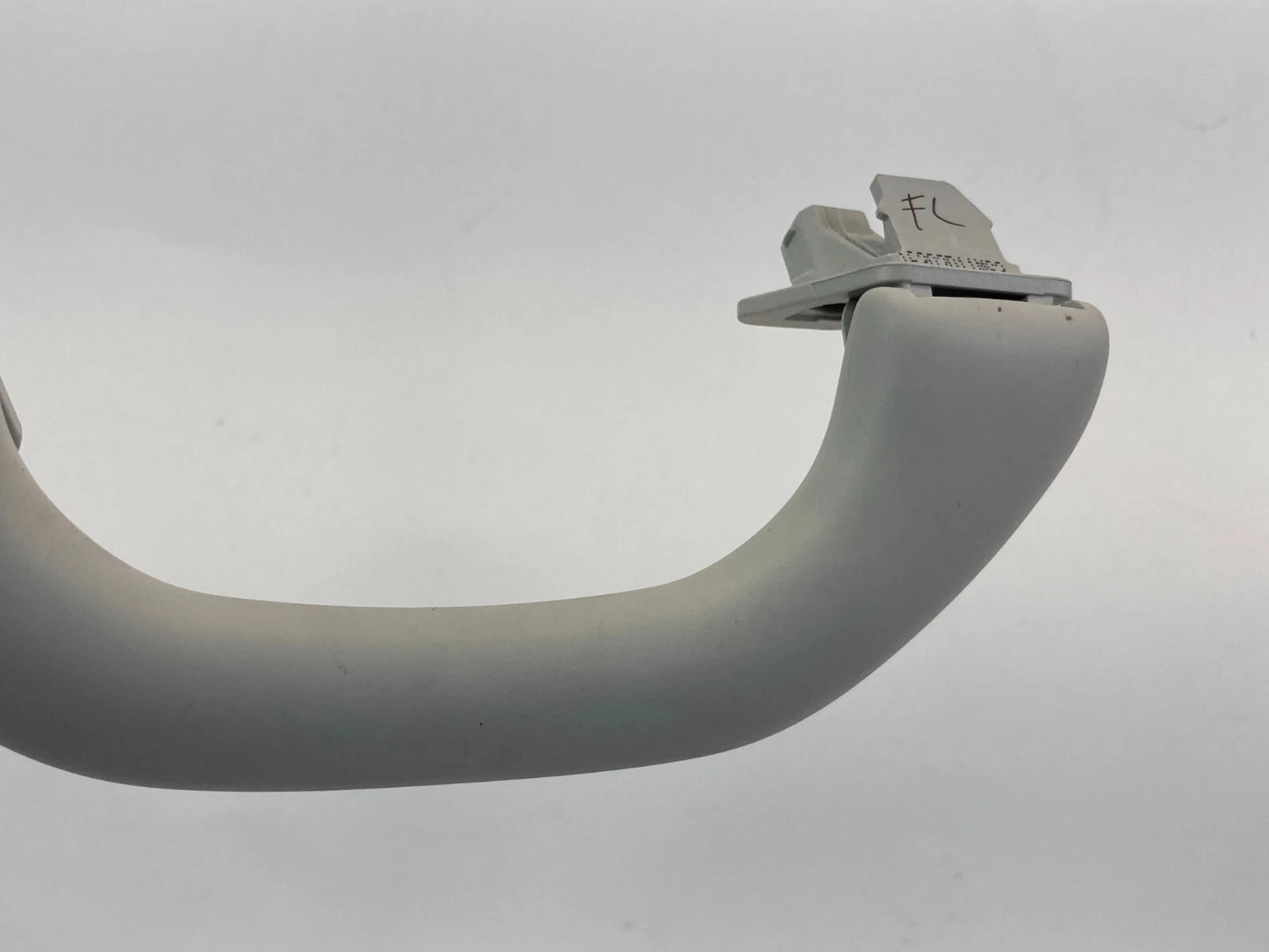 2009-2017 VOLKSWAGEN TIGUAN FRONT LEFT INTERIOR ROOF GRAB GRIP ASSIST HANDLE OEM
