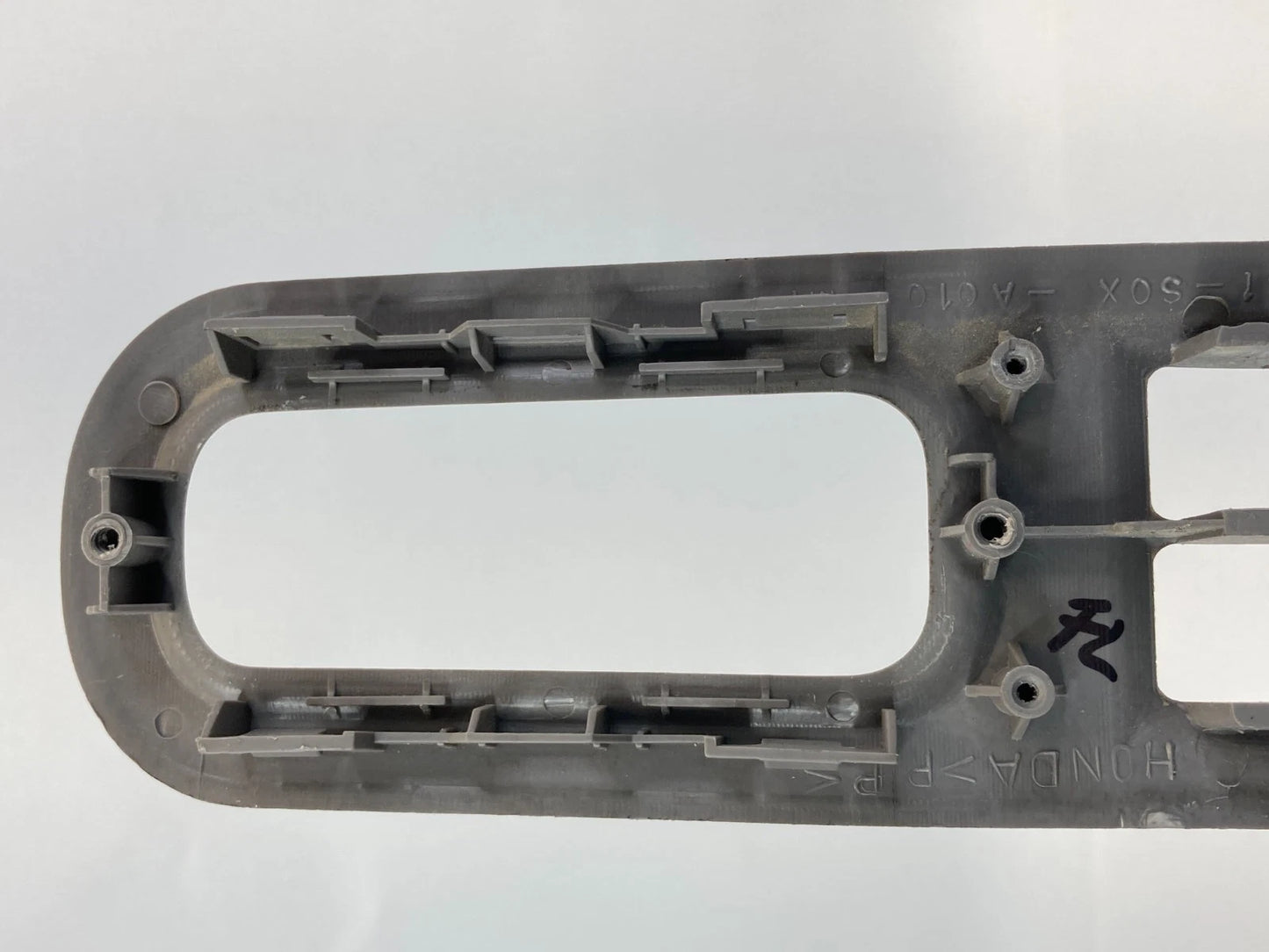 99 00 01 02 03 04 HONDA ODYSSEY FRONT LEFT MASTER DOOR WINDOW SWITCH BEZEL TRIM