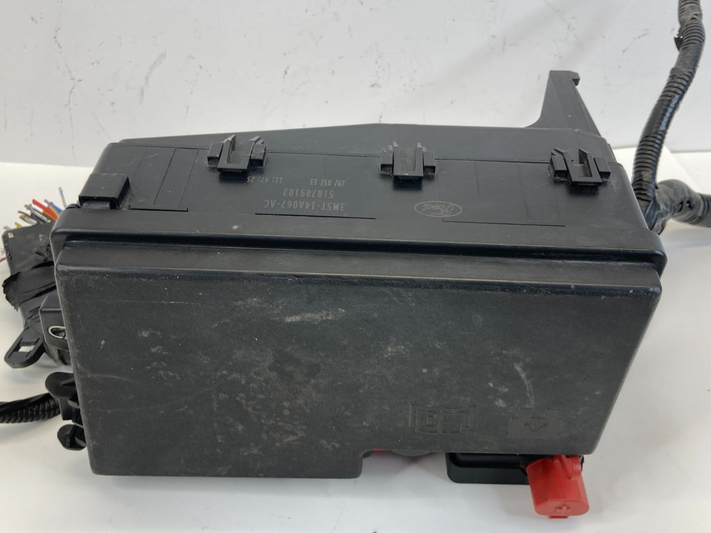 13-18 Ford C-Max 2.0L HYBRID Engine Fuse Box Junction Block Panel FV6T-14K733-BA