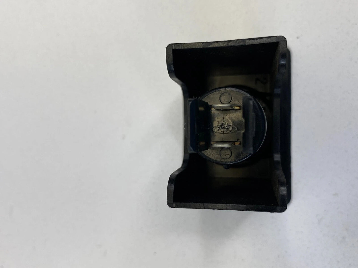 2000-2007 FORD TAURUS TRUNK LID OPENER RELEASE CONTROL SWITCH F6DB19B514BB OEM
