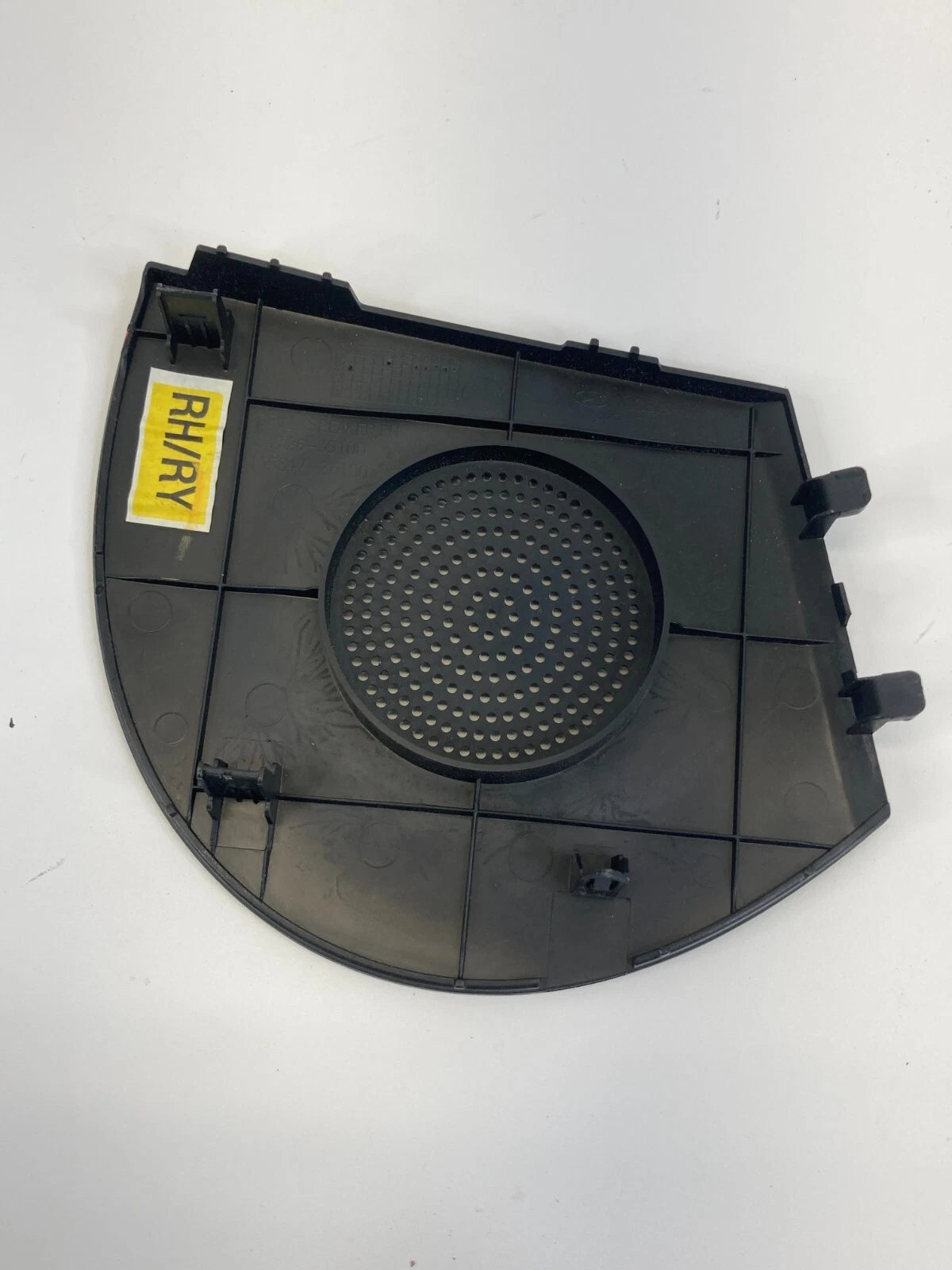 2011-2014 HYUNDAI SONATA UPPER DASH RIGHT SIDE SPEAKER GRILLE COVER TRIM OEM