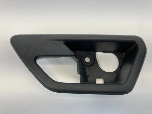 2009 2010 DODGE JOURNEY FRONT LEFT INNER DOOR HANDLE BEZEL TRIM 100000257 OEM