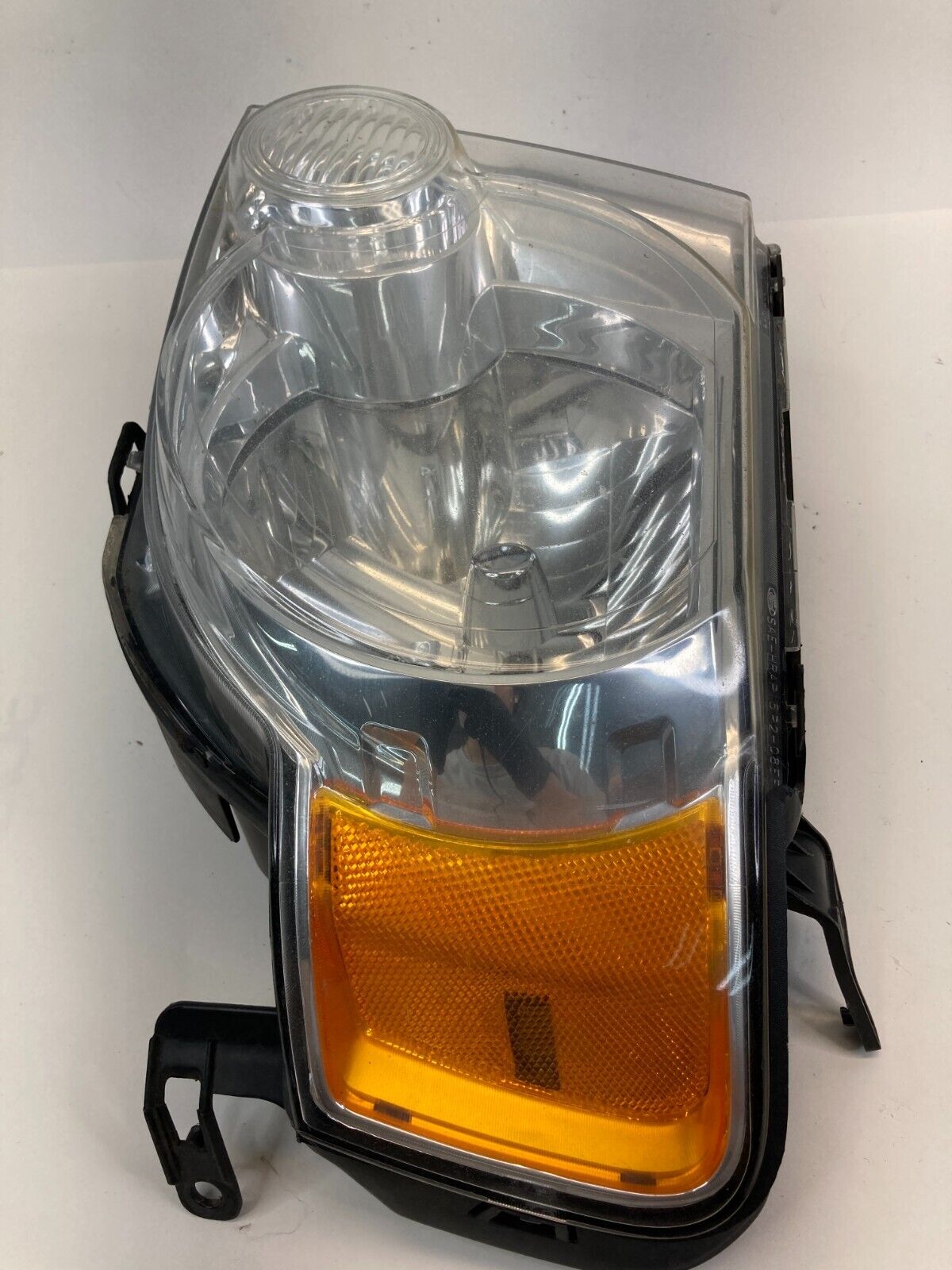 09-12 Ford Escape Left Driver Headlight Headlamp 9L8J-13008-A Appearance Package