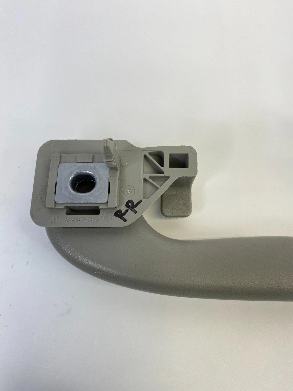 2013-2015 CHEVY MALIBU REAR RIGHT SIDE INNER GRAB GRAP GRIP HANDLE ASSIST BAR