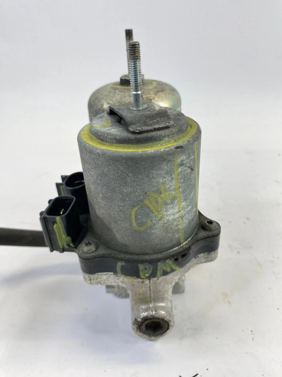 2010-2015 TOYOTA PRIUS ABS BRAKE BOOSTER PUMP ACCUMULATOR OEM 47070-47050