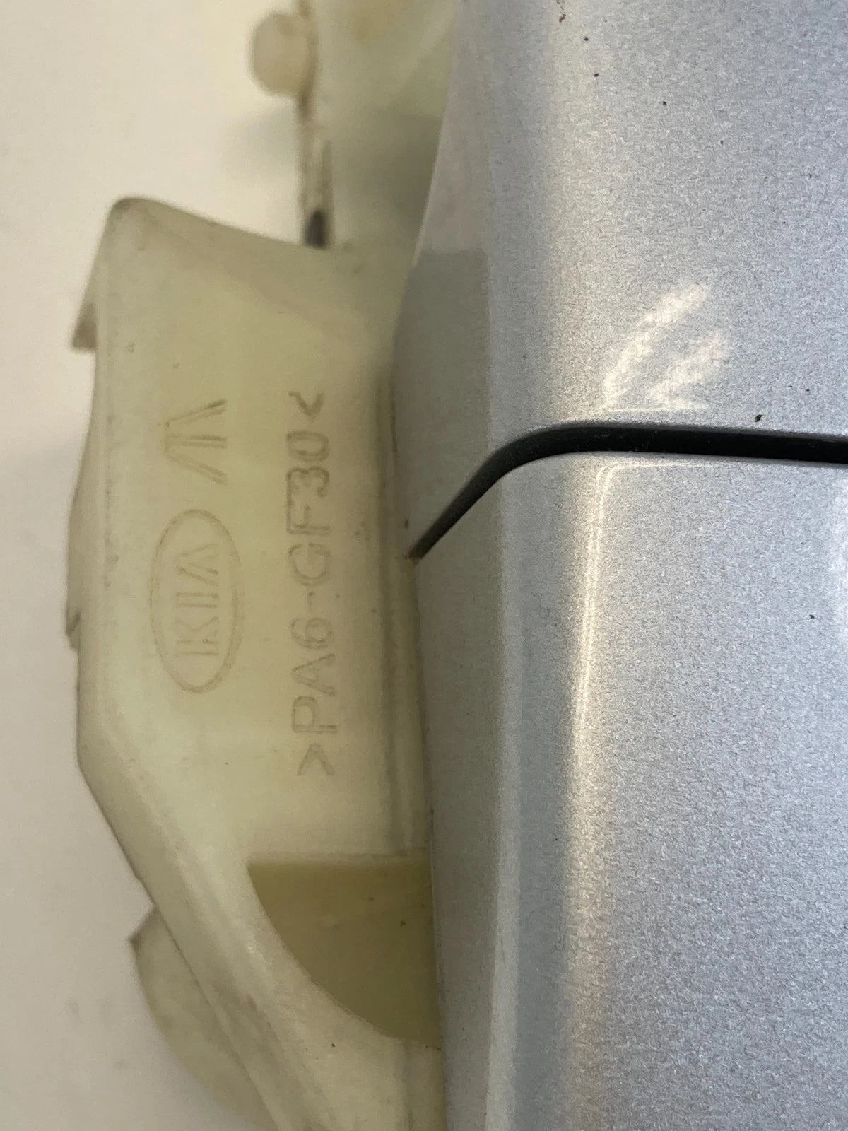 2014-2019 KIA SOUL REAR RIGHT PASSENGER BACK EXTERIOR DOOR HANDLE ASSEMBLY OEM