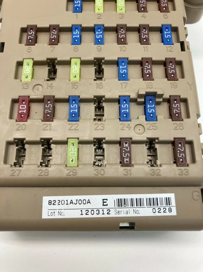 2010-2012 SUBARU OUTBACK 2.5L H4 UNDER DASH FUSE BOX RELAY JUNCTION BOX ASSEMBLY