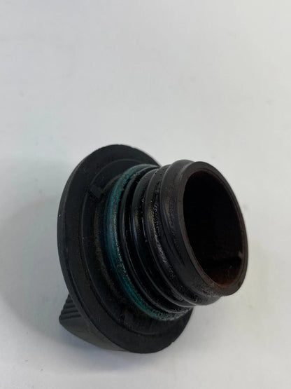 2005-2021 JEEP GRAND CHEROKEE 5.7L V ENGINE OIL FILLER FLUID CAP SAE 5W-20 OEM