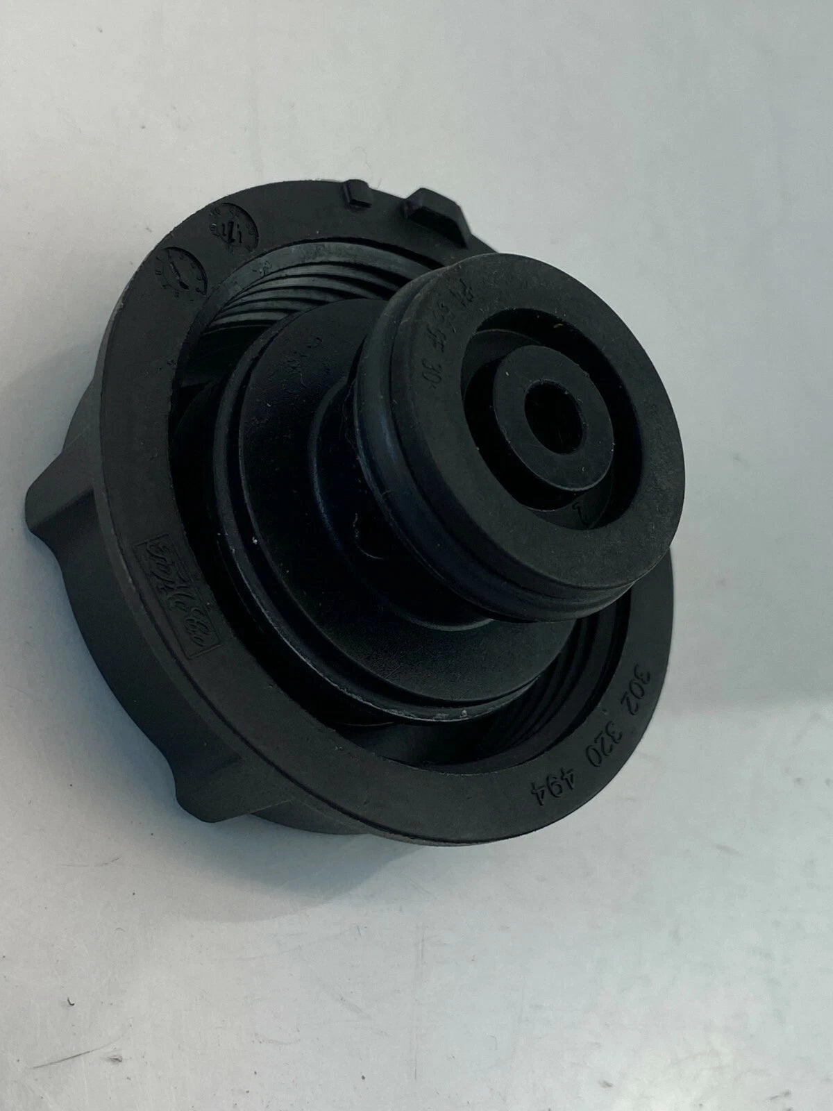 11-18 VOLVO S60 3.0L L6 TURBO ENGINE RADIATOR FLUID COOLANT RESERVOIR TANK CAP