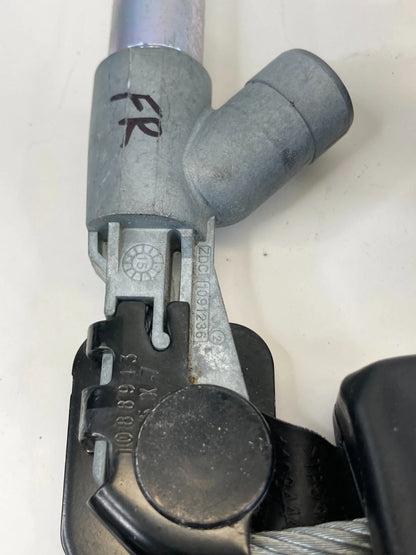 2014-2019 Kia Soul Front Right Passenger Seat Belt Retractor Assembly 88820B2500