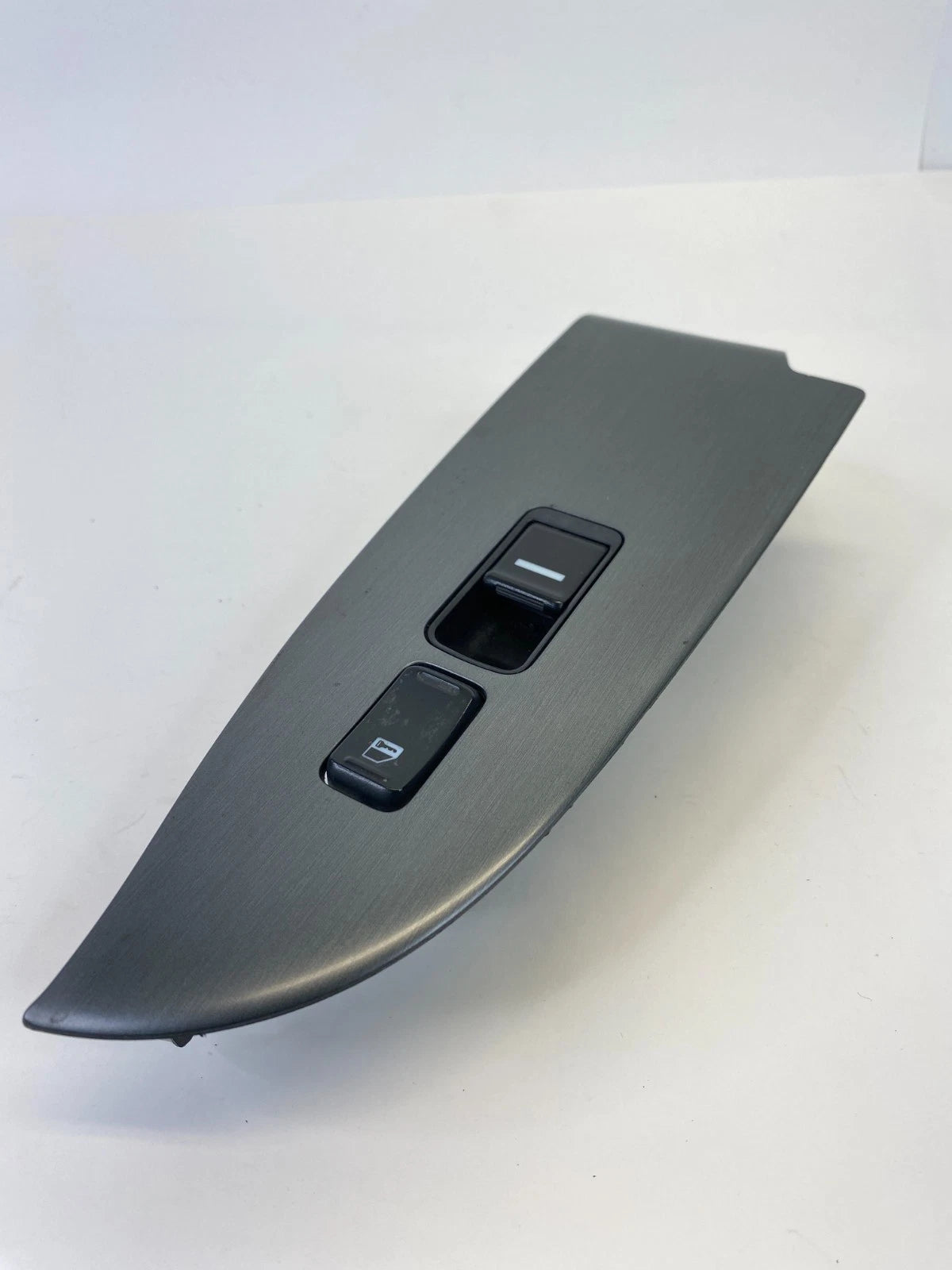 05 - 10 HONDA ODYSSEY RIGHT PASSENGER FRONT SIDE WINDOW CONTROL SWITCH OEM