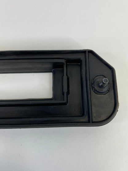 2001-2011 FORD RANGER TRAC ECU ECM COMPUTER MOUNTING BRACKET GASKET COVER OEM