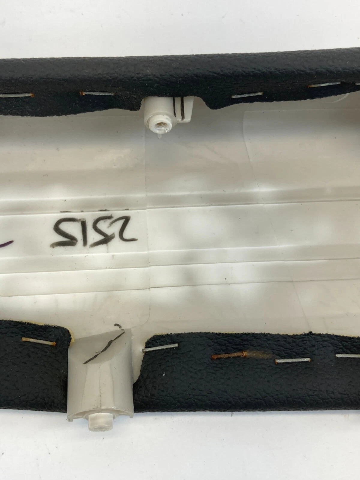 2011-2014 CHEVROLET CRUZE FRONT LEFT DRIVER SIDE INTERIOR DOOR PANEL ARMREST OEM