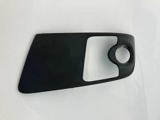 2007-2010 SATURN OUTLOOK FRONT LEFT DRIVER SIDE FOG LAMP TRIM COVER 15947965 OEM