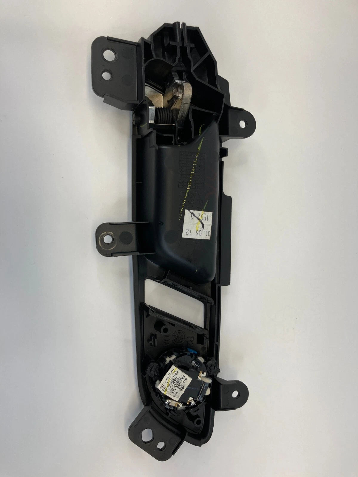2012-2015 VOLKSWAGEN PASSAT REAR RIGHT SIDE INTERIOR DOOR HANDLE 561839114 OEM
