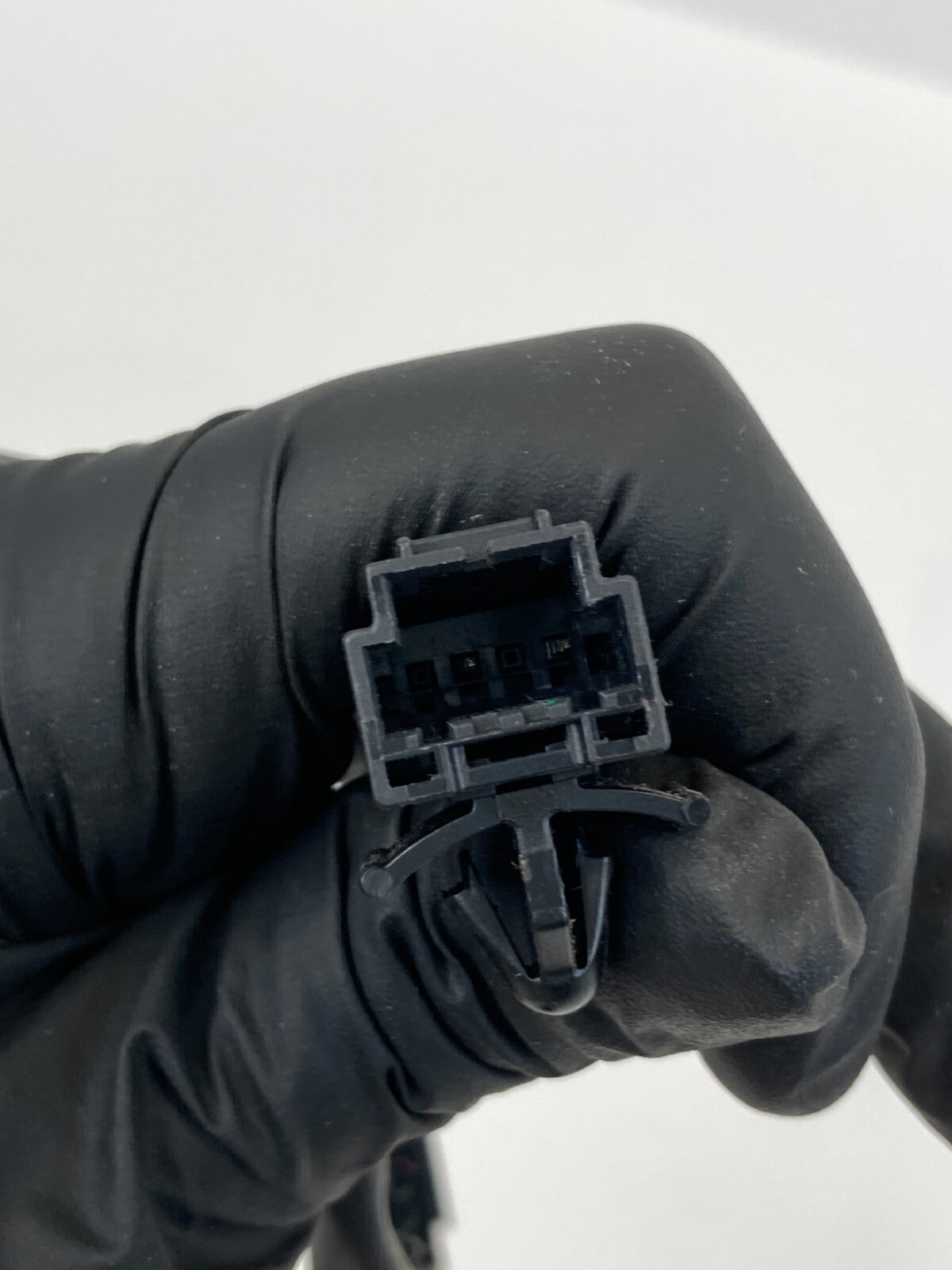 2011-2014 Hyundai Sonata Rear Bumper Keyless Entry Antenna Assembly 95420-3K200