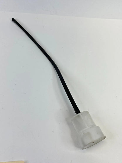 2000-2005 TOYOTA CELICA LEVEL SENSOR FILTER WINDSHIELD WASHER RESERVOIR OEM